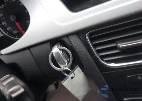 2010 Audi A4 2.0T Premium from USA, damaged, VIN WAUFFAFL5AN030127